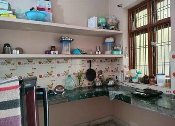 Kitchen in 2 BHK Independent House at Aliganj – for Rent