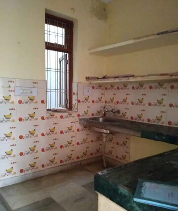 Kitchen in 2 BHK Independent House at Aliganj – for Rent