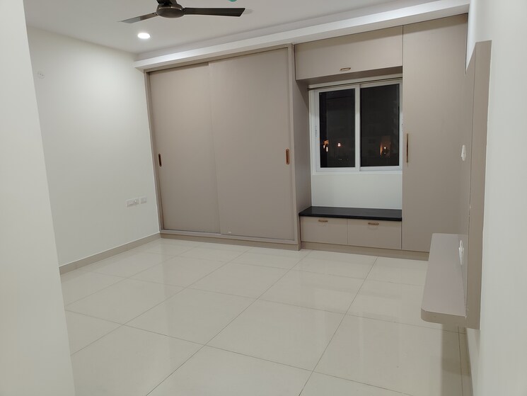 Room, prestige-tranquil 3.5 Bedroom 2050 Sq.Ft. Apartment In Kokapet Hyderabad 8103405