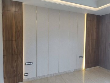 2 BHK Apartment For Rent in Emaar Emerald Estate, Sector 65