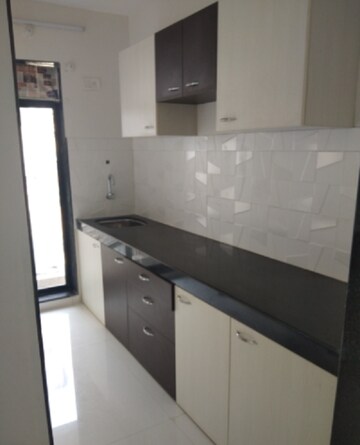 Kitchen in 2 BHK Apartment at Goldstar Decent Homes, Mira Road – for Rent