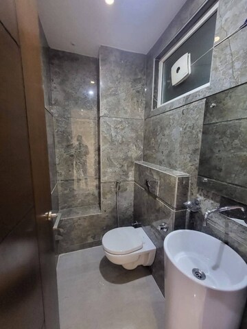 Bathroom in 3 BHK Apartment at Emaar Emerald Estate, Sector 65 – for Rent