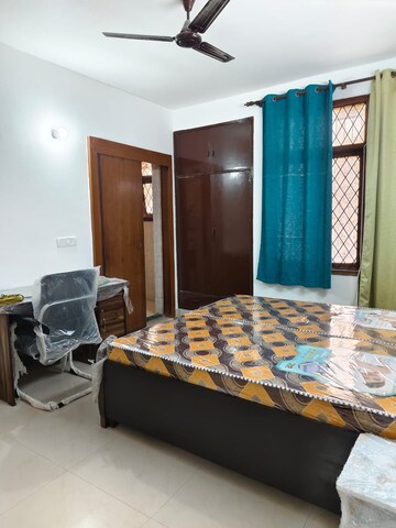 Bedroom in 3.5 BHK Apartment at Today Blossoms I, Sector 47 – for Rent