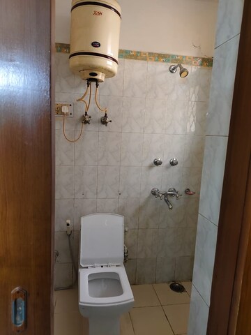 Bathroom in 3.5 BHK Apartment at Today Blossoms I, Sector 47 – for Rent