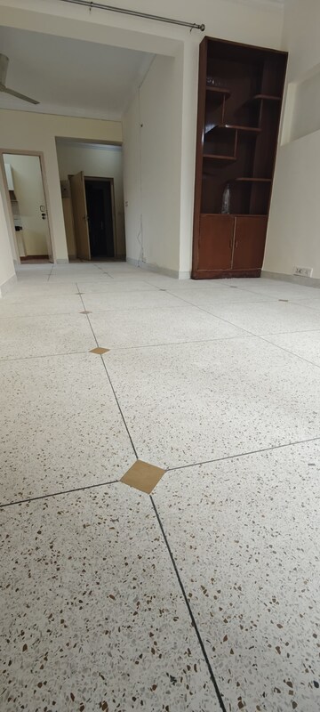 Bathroom in 3 BHK Apartment at Today Blossoms I, Sector 47 – for Rent