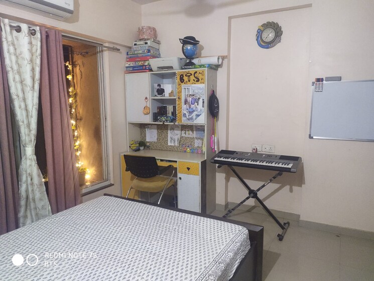 Living Room, mantri-serene 1 Bedroom 500 Sq.Ft. Apartment In Goregaon East Mumbai 8103558