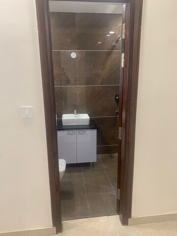 Furnished Amenities in 3 BHK Builder Floor at Parklands, Sector 85 – for Sale