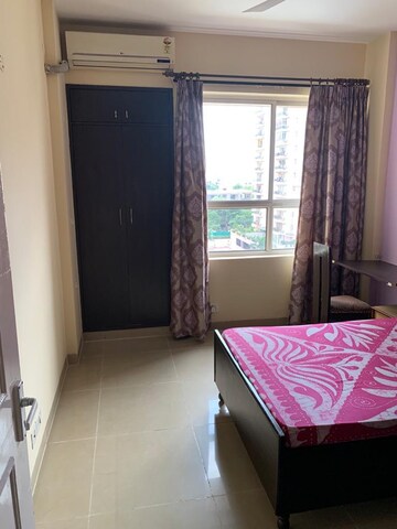 Bedroom in 3 BHK Apartment at Ansal Sushant Estate, Sector 52 – for Rent
