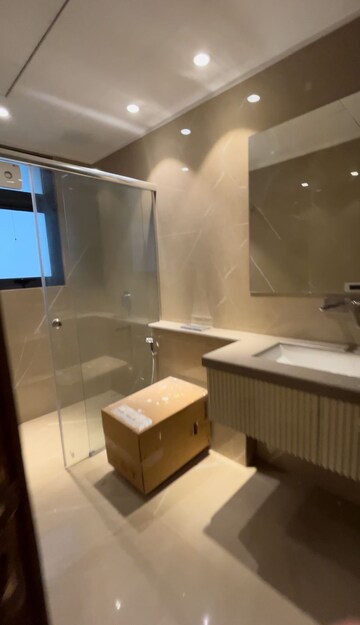 Team Area in 4 BHK Builder Floor at Ansal Sushant Lok I, Sector 43 – for Rent