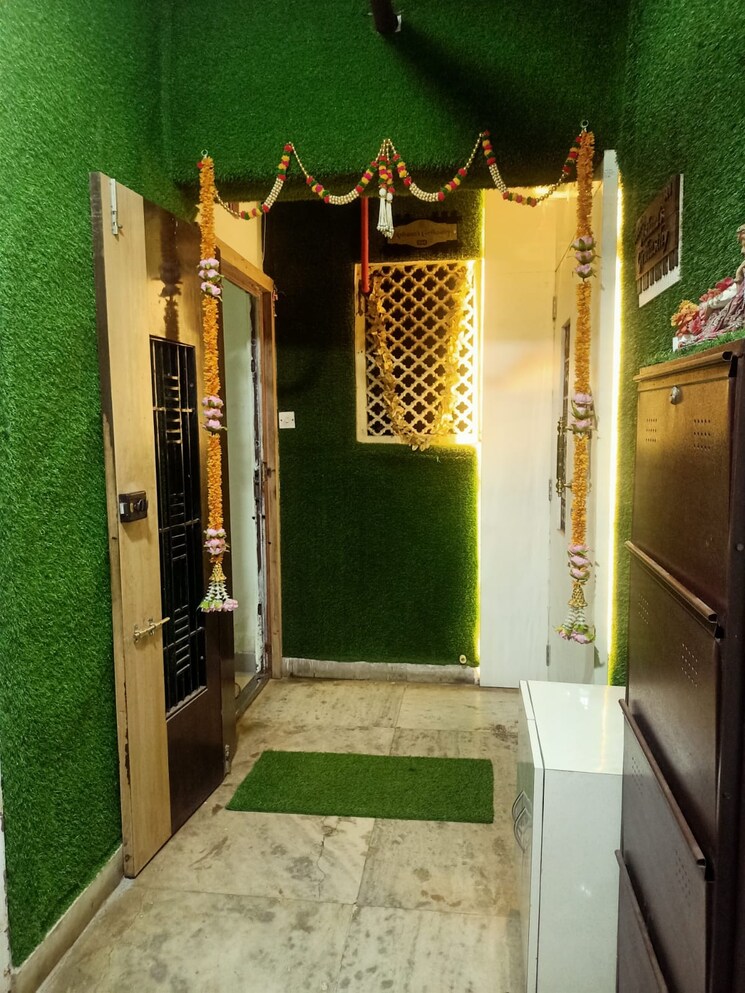 Living Room, royal-palms-diamond-isle-phase-iii 2 Bedroom 786 Sq.Ft. Apartment In Goregaon East Mumbai 8103639