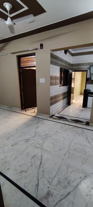Building Lobby in 3 BHK Independent House at Kankhal – for Rent