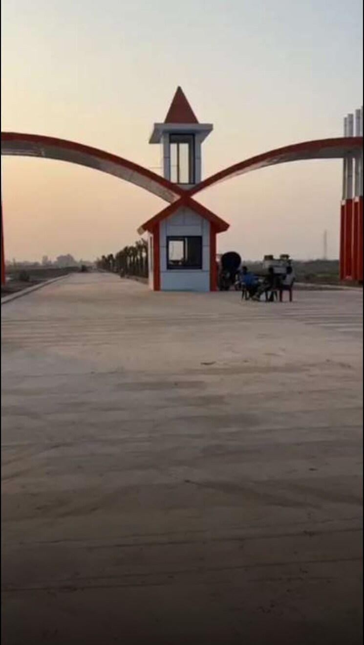 Exterior View, agra delhi national highway  200 Sq.Yd. Plot In Agra   Delhi National Highway Mathura 8103642