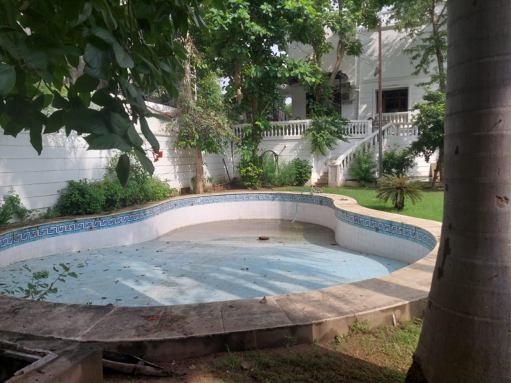 Swimming Pool, thaltej 5 Bedroom 854 Sq.Yd. Villa In Thaltej Ahmedabad 8103731