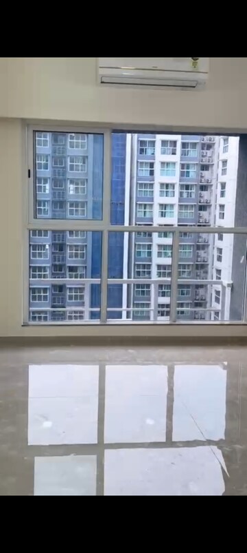 Master Plan in 2 BHK Apartment at LnT Veridian, Powai – for Rent