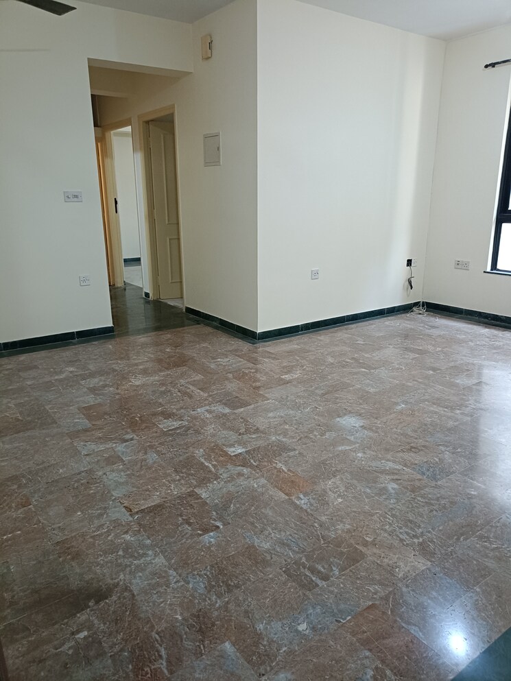 Living Room, hiranandani-estate-oyster 1 Bedroom 610 Sq.Ft. Apartment In Ghodbunder Road Thane 8103848