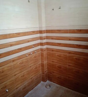 Furnished Amenities in 1 BHK Villa at Aliganj – for Rent