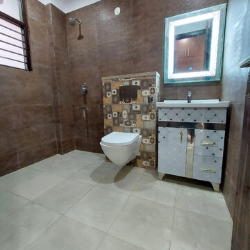 Bathroom in 3 BHK Apartment at Ansal Esencia - Sovereign Floors, Sector 67 – for Rent