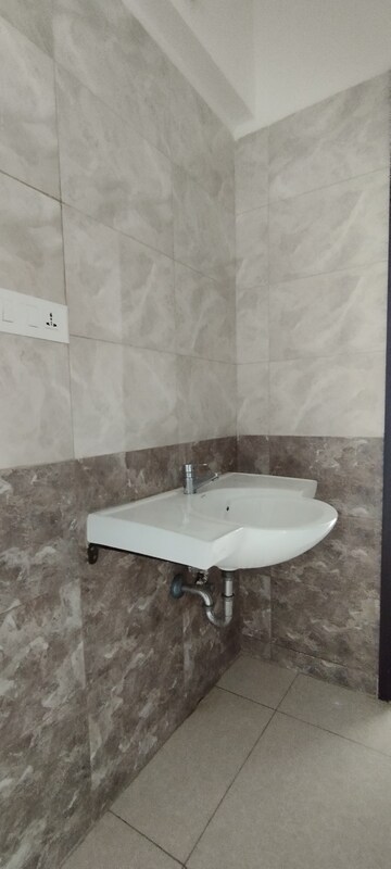 Bathroom in 2.5 BHK Apartment at Sargam CHS Nanded, Sinhagad Road – for Rent
