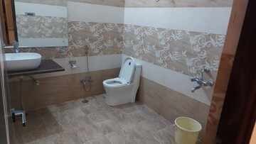 Bathroom in 2 BHK Builder Floor at Gomti Nagar – for Rent
