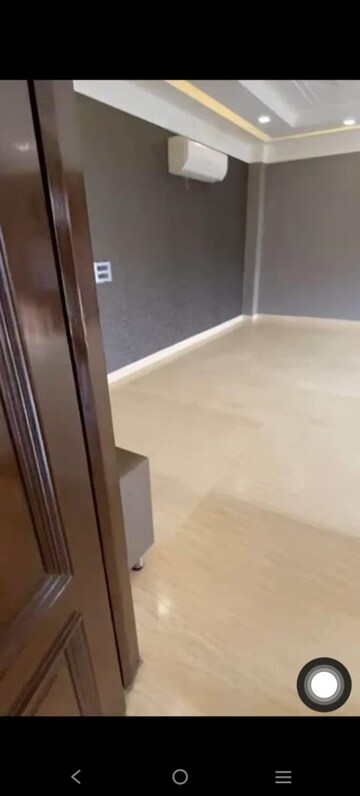 4 BHK Apartment For Sale in DLF Privana South, Sector 76