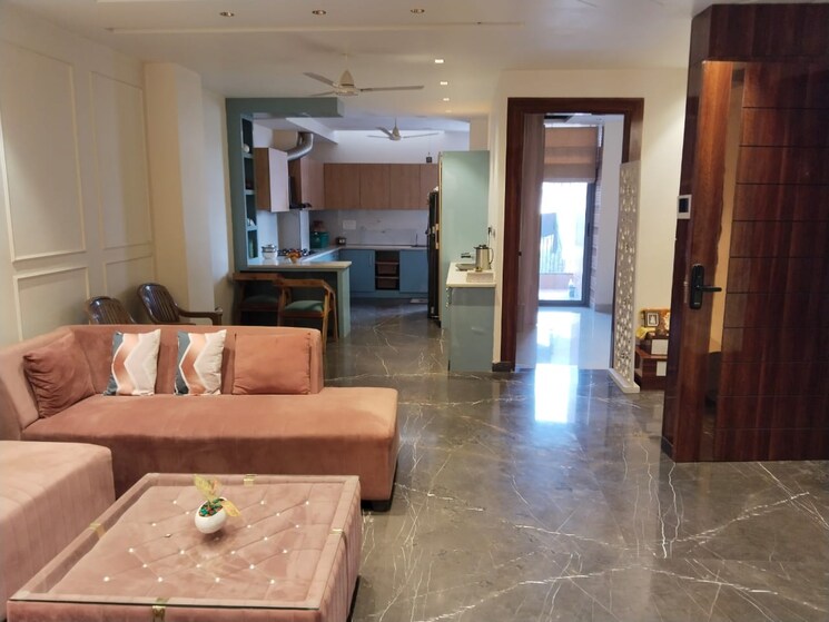 Living Room, ansal-sushant-floors 6+ Bedroom 501 Sq.Yd. Independent House In Sushant Lok ii Gurgaon 8103903