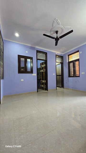 Living Room in 2 BHK Builder Floor at Chattarpur – for Rent