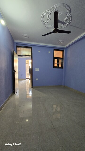 Room in 2 BHK Builder Floor at Chattarpur – for Rent