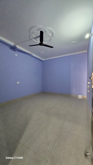 Room in 2 BHK Builder Floor at Chattarpur – for Rent