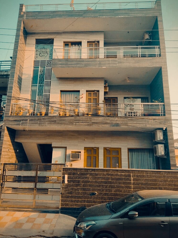 Exterior View, patiala road 6+ Bedroom 3710 Sq.Ft. Independent House In Patiala Road Zirakpur 8103961