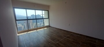 Room in 3.5 BHK Apartment at Rajesh White City, Kandivali East – for Sale