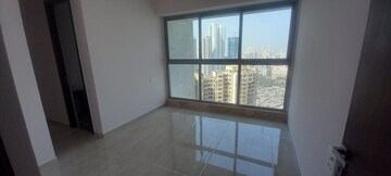 Room in 3.5 BHK Apartment at Rajesh White City, Kandivali East – for Sale