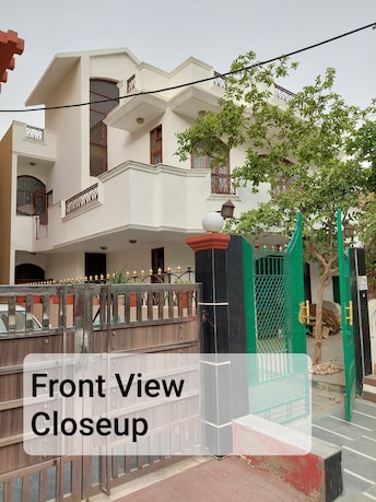 4 BHK Independent House For Rent in RWA Apartments Sector 40 Sector 40 Noida  8104006