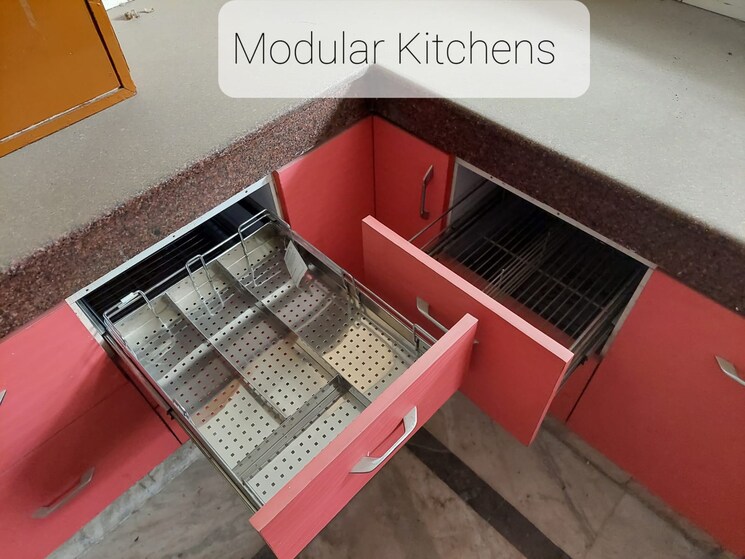 Bedroom, rwa-apartments-sector-40 4 Bedroom 250 Sq.Mt. Independent House In Sector 40 Noida 8104006