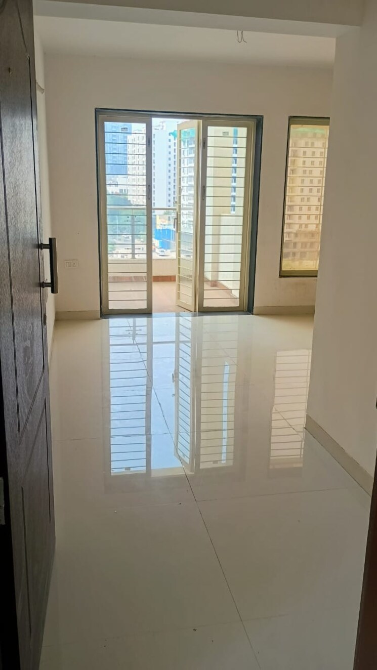 Living Room, shree-tirupati-maple-tower 2 Bedroom 850 Sq.Ft. Apartment In Kondhwa Pune 8104033