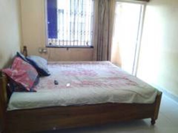 Bedroom in 2 BHK Builder Floor at Gomti Nagar – for Rent