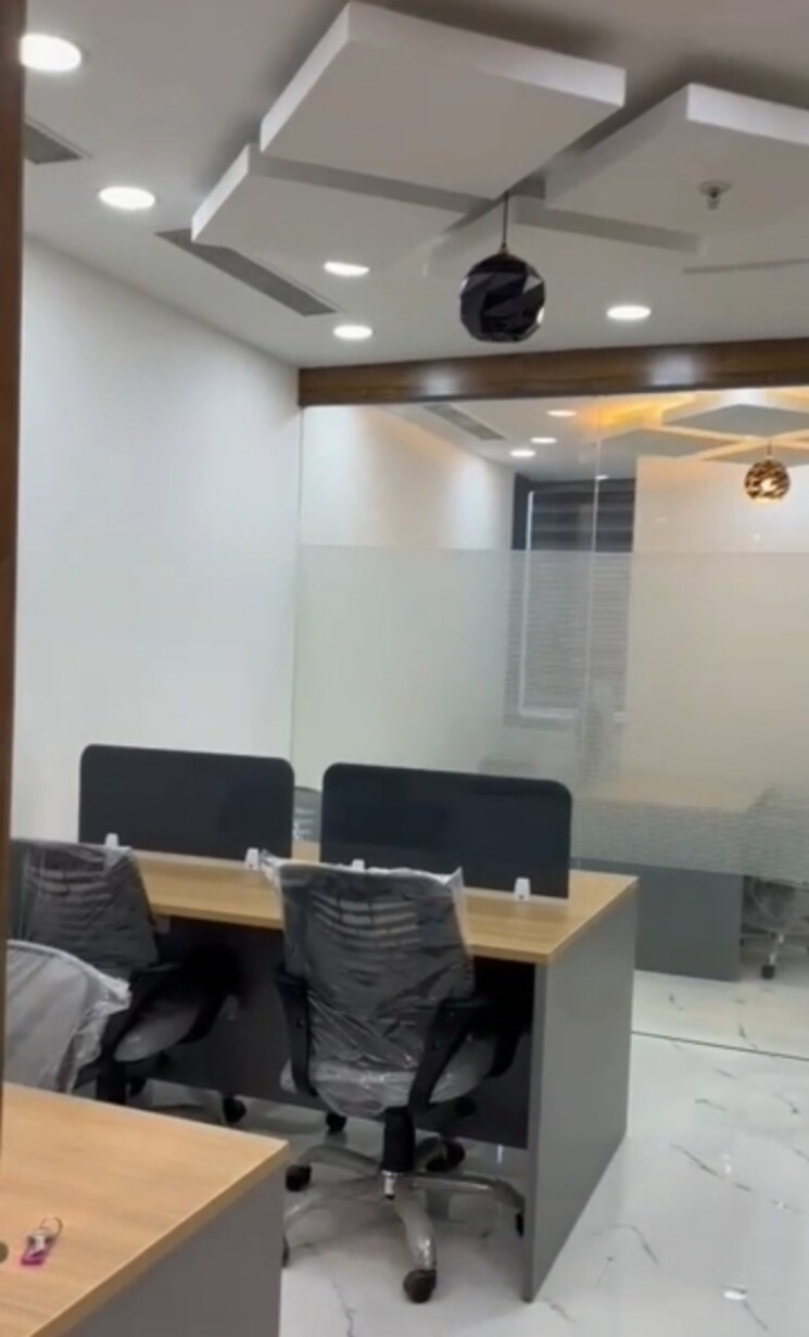 Team Area, assotech-business-cresterra Commercial Office Space 1133 Sq.Ft. In Sector 135 Noida 8104052