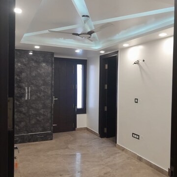 Room in 3 BHK Builder Floor at Sector 47 – for Rent