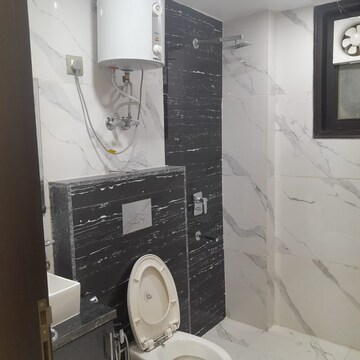 Bathroom in 3 BHK Builder Floor at Sector 47 – for Rent