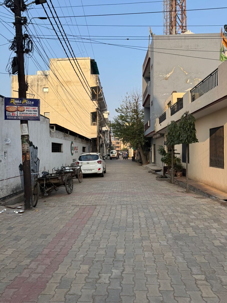 Exterior View, raj nagar extension 5 Bedroom 100 Sq.Yd. Independent House In Raj Nagar Extension Ghaziabad 8104090