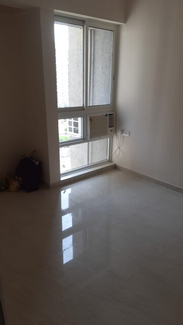 Room in 1 BHK Apartment at Lodha Crown Taloja Quality Homes, Dombivli East – for Rent