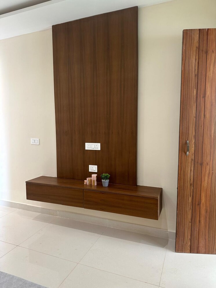 Room, kharar 3 Bedroom 150 Sq.Yd. Apartment In Kharar Mohali 8104102