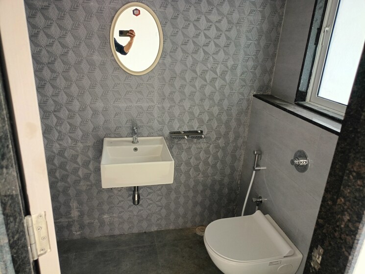 Bathroom, ashar-axis 2 Bedroom 678 Sq.Ft. Apartment In Majiwada Thane 8104129