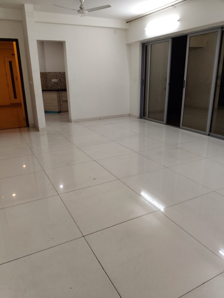 Bathroom, amanora-aspire-towerss 3 Bedroom 1475 Sq.Ft. Apartment In Hadapsar Pune 8104207