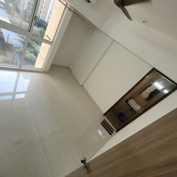 Furnished Amenities in 1 BHK Apartment at Lodha Amara, Kolshet Road – for Sale