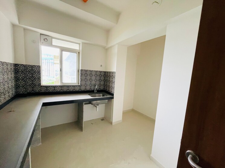 Kitchen, lodha-amara 1 Bedroom 453 Sq.Ft. Apartment In Kolshet Road Thane 8104215