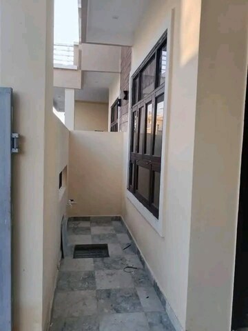 Staircase in 3 BHK Apartment at Shalimar Gallant, Mahanagar – for Rent