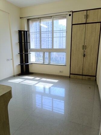 2 BHK Apartment For Rent in Hiranandani Estate Winona Ghodbunder Road Thane  8104260