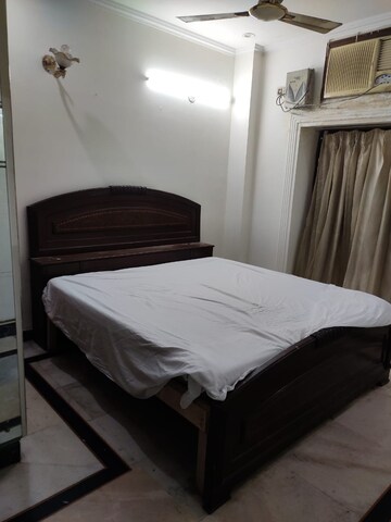 Bedroom in 2 BHK Builder Floor at Ansal Sushant Lok I, Sector 43 – for Rent