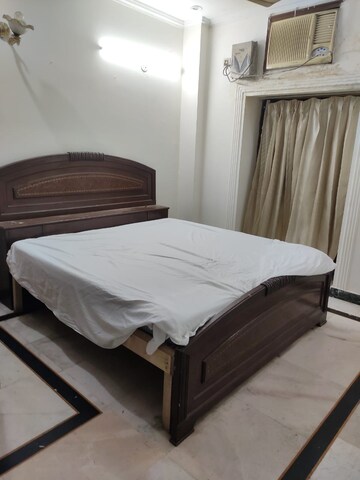 Bedroom in 2 BHK Builder Floor at Ansal Sushant Lok I, Sector 43 – for Rent