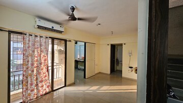2 BHK Apartment For Rent in Unnathi Woods Phase 1 And 2, Ghodbunder Road